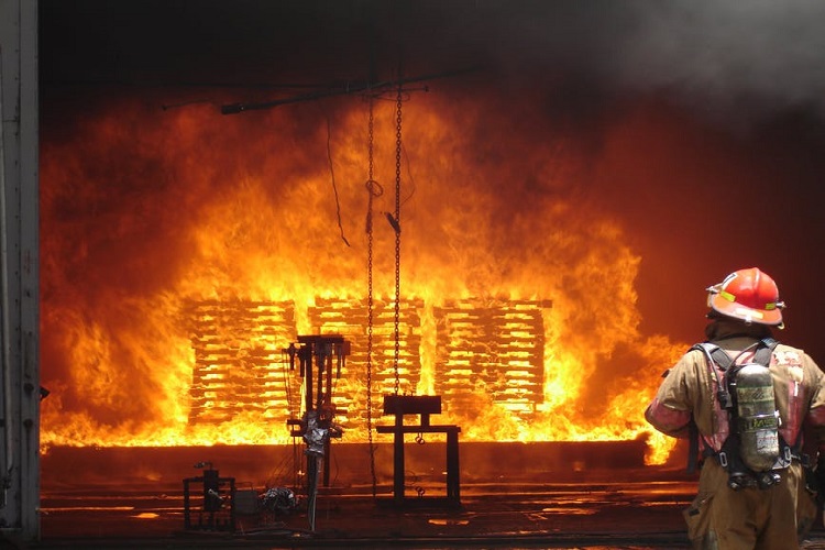 Rosneft Refinery fire put out