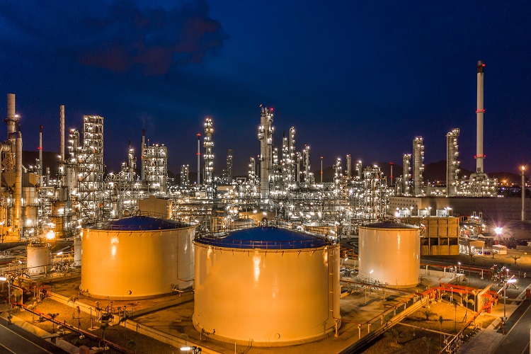 Iran looking forward to investment in Indian refinery