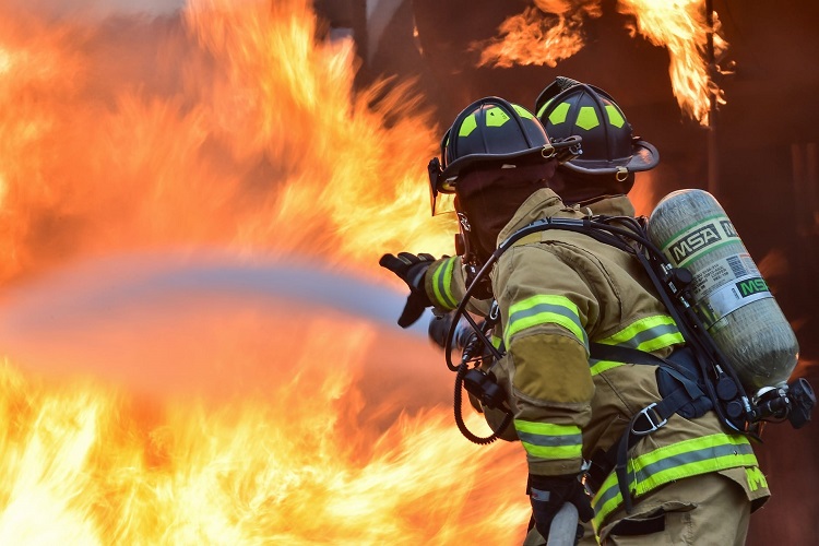 Philadelphia refinery fire contained, burning persists